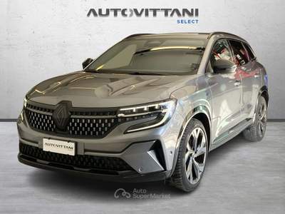 Renault Austral Austral 1.2 E-Tech hybrid 200cv Techno Esprit N1 Autocarro Grigio usata Como