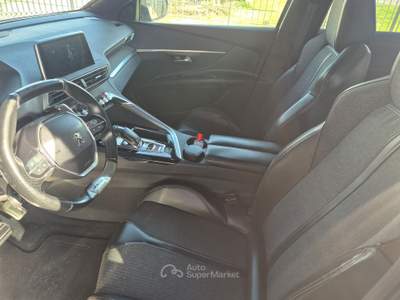 Peugeot 3008 Auto in ottime condizioni secondo proprietario auto non fumatori usata San Giorgio a Cremano