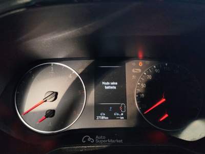 Renault Clio Clio Blue dCi 100 CV 5 porte Evolution Bianco usata Pompei
