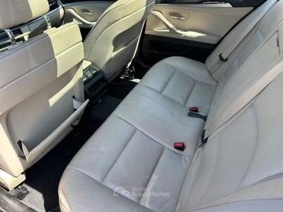BMW Serie 5 535i 
             Nero usata Altidona