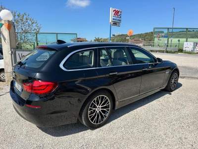BMW Serie 5 535i 
             Nero usata Altidona