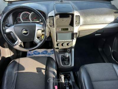 Chevrolet Captiva 2.0 TD 4X4 7 POSTI Nero usata Altidona