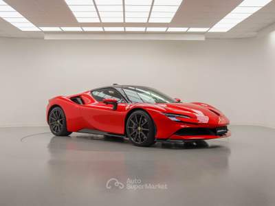 Ferrari SF90 Sf90 Stradale Rosso usata Cassola