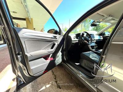 Volkswagen T-Roc Sport Edition Plus 1.0 TSI 110CV Grigio usata Roma