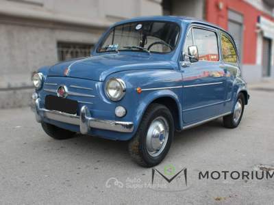 Fiat 600D 
             Blu/Azzurro usata Napoli