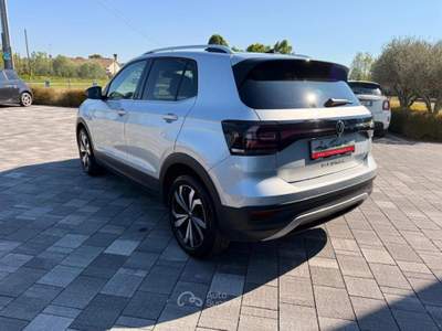 Volkswagen T-Cross 1.0 tsi Advanced 110cv dsg Argento usata Trebaseleghe