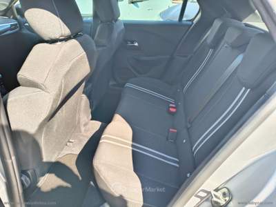 Opel Corsa Corsa 1.2 100 CV GS Grigio usata Somma Vesuviana