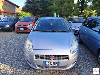 Fiat Grande Punto Grande  5p 1.4 Dynamic Gpl 77cv Argento usata Borgo Ticino