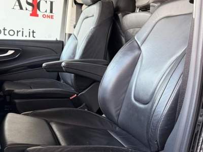 Mercedes-Benz Classe V V 250 d Aut. Premium Business Compact Nero usata CASTEL VOLTURNO