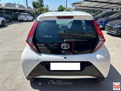 Toyota Aygo  5p 1.0 x-fun m-mt 72cv Bianco usata Campolongo Maggiore