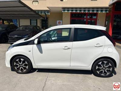 Toyota Aygo  5p 1.0 x-fun m-mt 72cv Bianco usata Campolongo Maggiore