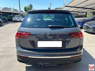 Volkswagen Tiguan  2.0 tdi Life 150cv dsg Grigio usata Campolongo Maggiore