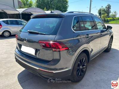 Volkswagen Tiguan  2.0 tdi Life 150cv dsg Grigio usata Campolongo Maggiore