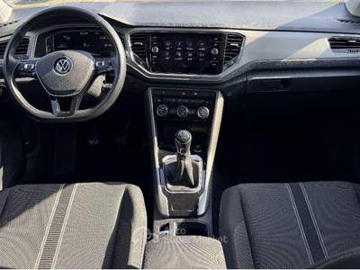 Volkswagen T-Roc  1.0 tsi Style 110cv Grigio usata Sant'Anastasia