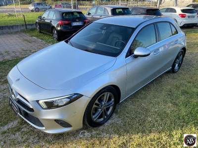 Mercedes-Benz Classe A A 180 d Automatic 4p. Executive Grigio usata Latina