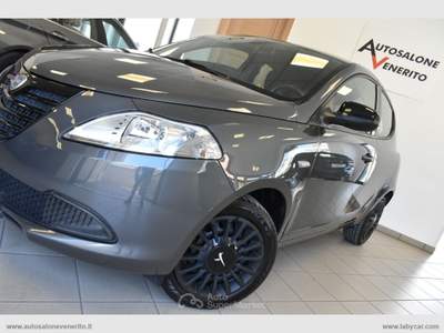 Lancia Ypsilon Ypsilon 1.2 69 CV 5p. Elefantino Grigio usata San Michele Salentino