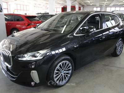 BMW Serie 2 Active Tourer 225e e xDrive Active Tourer Luxury Nero usata Torino