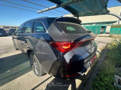 Seat Leon Sportstourer 1.5 eTSI 150 CV DSG Xcellence Argento usata Castenaso