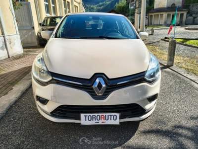 Renault Clio dCi 8V 75 CV Start&Stop 5 porte Energy Duel Beige usata Varallo