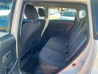 Kia Soul 1.6 CRDi VGT Active Beige usata Sinalunga