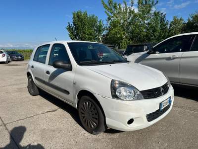 Renault Clio 1.2 16V 5 porte Confort Bianco usata Oderzo
