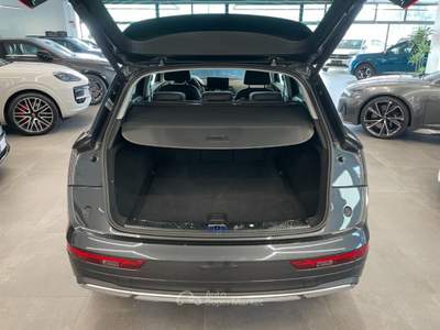 Audi Q5 2.0 TDI Quattro 204 CV S-Tronic Business Advanced Grigio usata Alcamo
