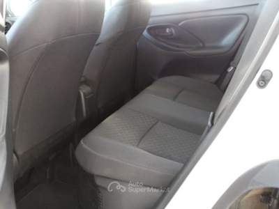 Toyota Yaris Cross 1.5 Hybrid 116 CV e-CVT HEV Active Bianco usata Alcamo