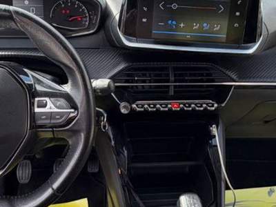 Peugeot 208 1.2 puretech Active s&s 75cv my20 usata Agliana