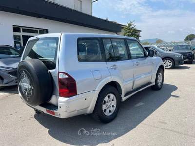 Mitsubishi Pajero 3.2 16V DI-D 5p. aut. Intense Grigio usata Alife