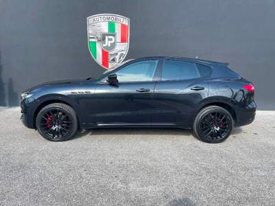 Maserati Levante 3.0 V6 Gransport 250cv auto PANORAMICO SOFT CLSOE Nero usata Vedelago