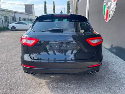 Maserati Levante 3.0 V6 Gransport 250cv auto PANORAMICO SOFT CLSOE Nero usata Vedelago