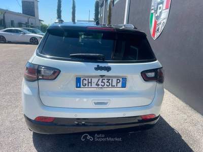 Jeep Compass 1.5 t. t4 mhev Night Eagle 2wd 130cv dct Bianco usata Vedelago