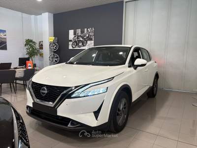 Nissan Qashqai 1.3 mhev Acenta 2wd 140cv Bianco usata Romano Canavese