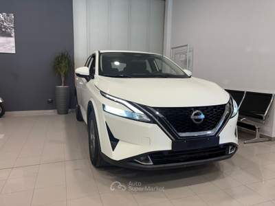 Nissan Qashqai 1.3 mhev Acenta 2wd 140cv Bianco usata Romano Canavese