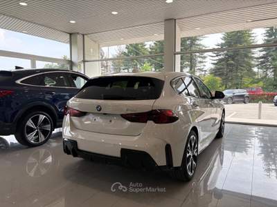 BMW Serie 1 120d 120d 48V MSport Design auto Bianco usata Romano Canavese