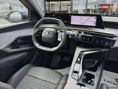 Peugeot 5008 1.2 hybrid Allure 145cv 7 posti Automatica usata Latina