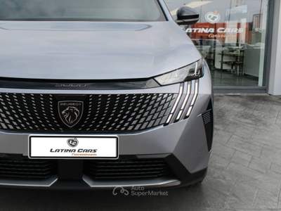 Peugeot 5008 1.2 hybrid Allure 145cv 7 posti Automatica usata Latina