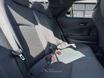Toyota C-HR 1.8 hybrid Active fwd AUTOMATICA con CarPlay Grigio usata Latina
