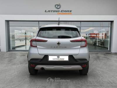 Renault Captur 1.0 tce Business 90cv con Navi e CarPlay Grigio usata Latina
