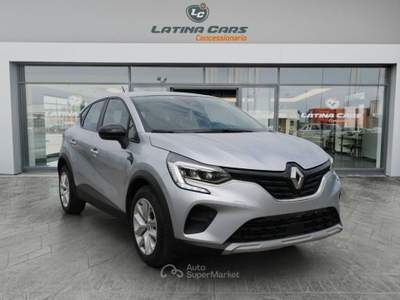 Renault Captur 1.0 tce Business 90cv con Navi e CarPlay Grigio usata Latina