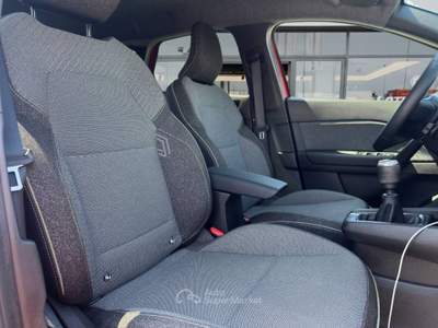 Renault Captur 1.0 GPL Techno 100cv con Telecamera e CarPlay Rosso usata Latina