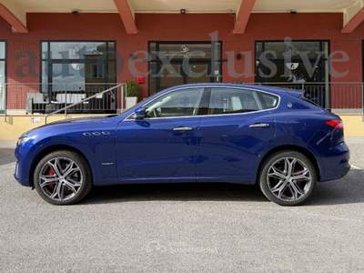 Maserati Levante V6 Diesel AWD Gransport Blu/Azzurro usata Pistoia