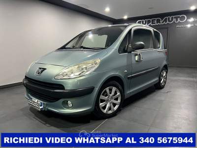Peugeot 1007 1.6 HDi Sporty Verde usata Atena lucana