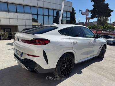 BMW X6 X6 X6 G06 xdrive30d mhev 48V Msport auto Bianco usata Pomezia