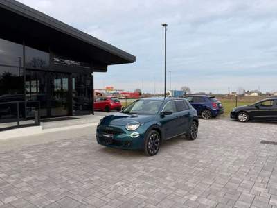Fiat 600 Hybrid DCT MHEV La Prima ANCHE NEOPATENTATI Verde usata Russi