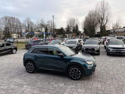 Fiat 600 Hybrid DCT MHEV La Prima ANCHE NEOPATENTATI Verde usata Russi