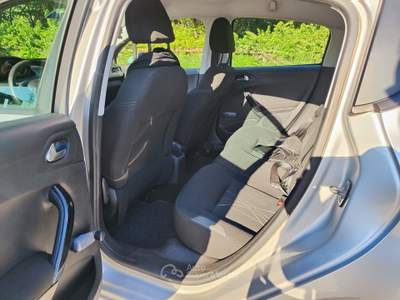 Peugeot 208 1.4 GPL Argento usata TORINO
