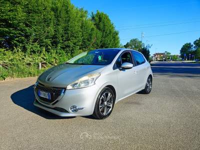 Peugeot 208 1.4 GPL Argento usata TORINO