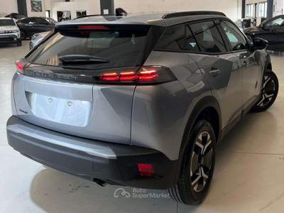 Peugeot 2008 2008 1.2 puretech Allure s Grigio usata Rondissone