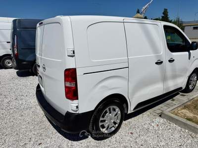 Opel Vivaro S&S Coibentato Iva Compresa Bianco usata Prato